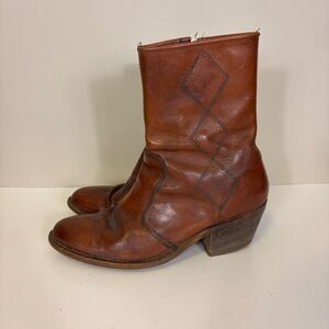 Wild Country Brown Leather Low Heeled Mid Calf Western Boots Women's 7